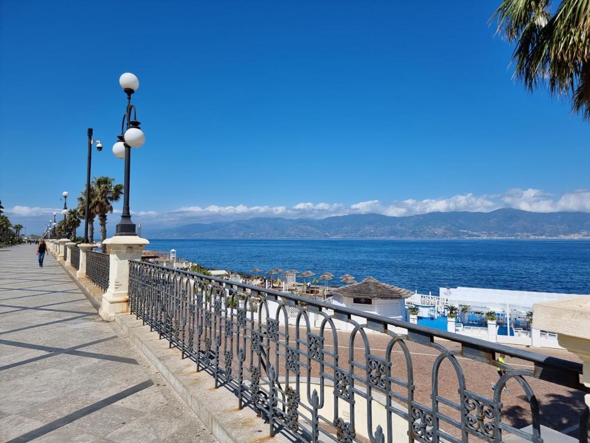 Loft Magna Grecia Reggio Calabria Centro Storico A 3 Minuti A Piedi Dal Mare Apartment Екстериор снимка